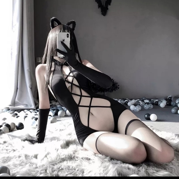 Black Strappy Harness Bodysuit - Picture 4 of 8